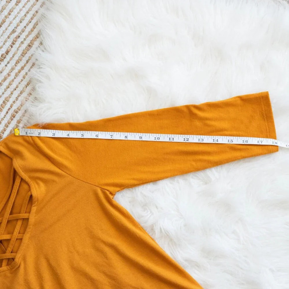 ZENANA MUSTARD FALL YELLOW 3/4 SLEEVE BRAIDED CAGE FRONT TUNIC TOP - Picture 6 of 9